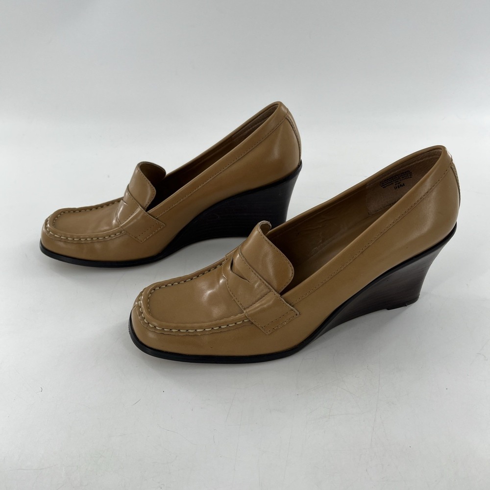 Vintage 90s Nine West Wedge Womens Square Toe Pinched Loafers Nude Granny 9.5 M - Picture 5 of 16